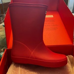 COPY - Brand new bright pink kids Hunter classic rain boot size 13 US